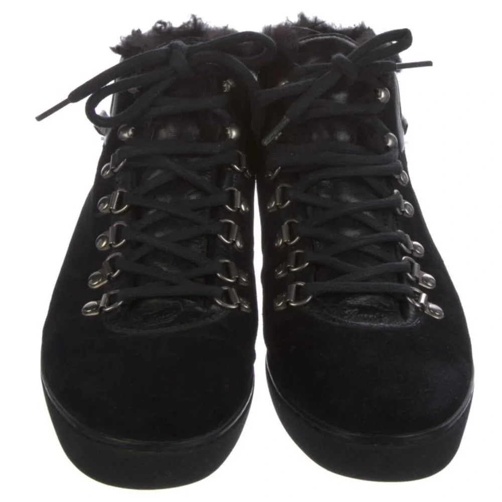 GUCCI Suede Fur Trim Sneakers - Picture 4 of 5